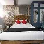 Coyotito Beds Coyoacan